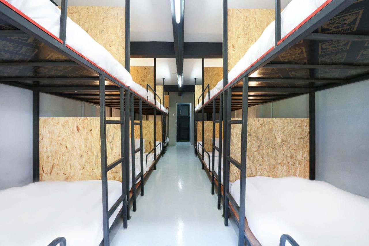 Oyo 823 Oliver'S Hostel (Adults Only) Ban Khlong Nang Li Exterior photo